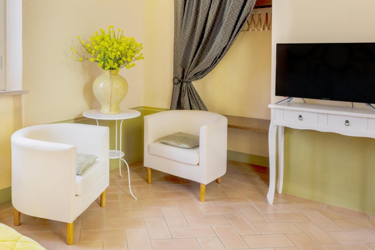 La Chiocarella Hotel Пиенца Екстериор снимка